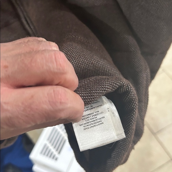 Polo by Ralph Lauren Men's Dark Brown Quilted Vest - Picture 4 of 10